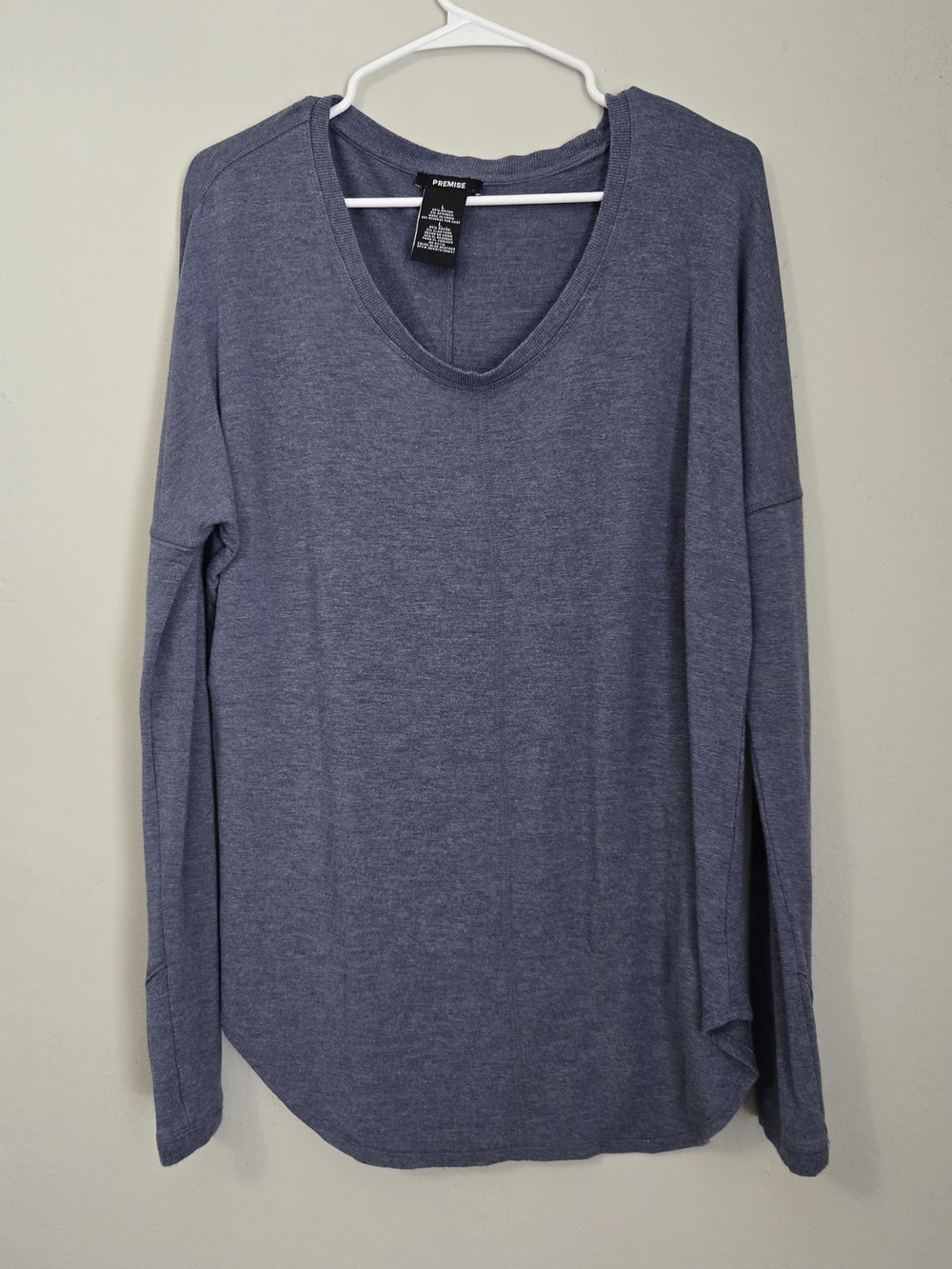 Premise Long Sleeve V-Neck Top in Slate Blue Heather